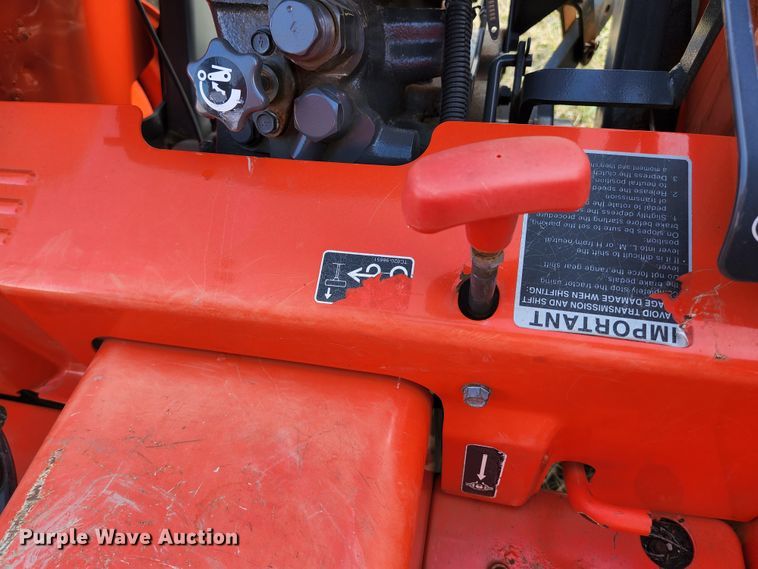 image for item HK9303 2013 Kubota L3800  MFWD tractor