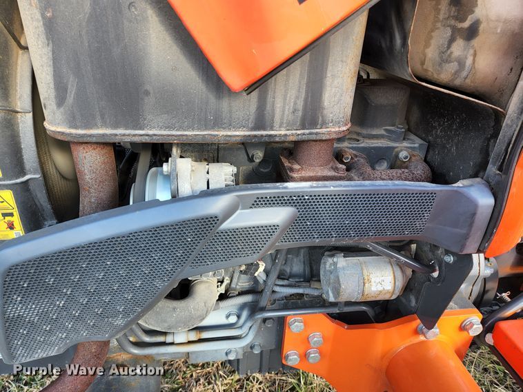 image for item HK9303 2013 Kubota L3800  MFWD tractor