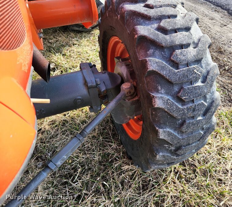 image for item HK9303 2013 Kubota L3800  MFWD tractor