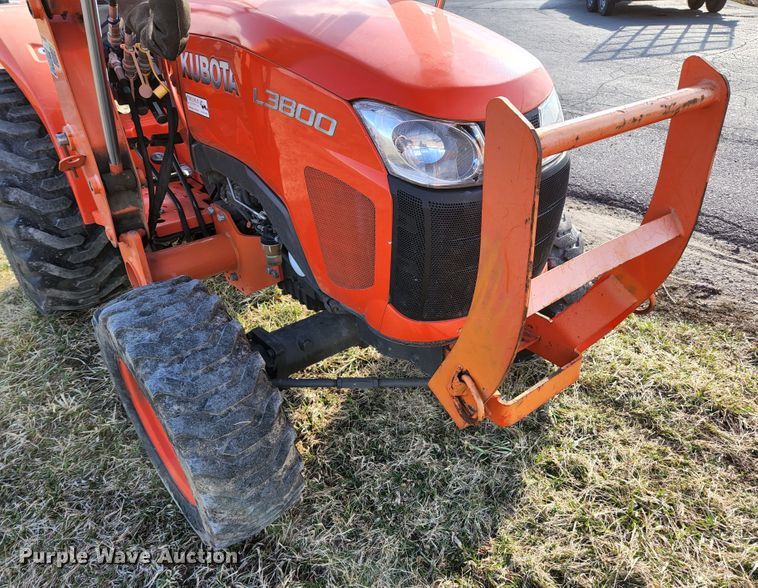image for item HK9303 2013 Kubota L3800  MFWD tractor