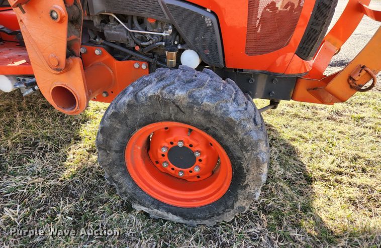 image for item HK9303 2013 Kubota L3800  MFWD tractor