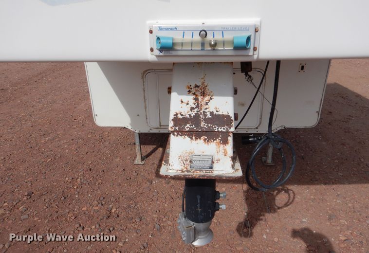 image for item IE9736 2000 NU-WA HitchHiker Premier Limited  camper