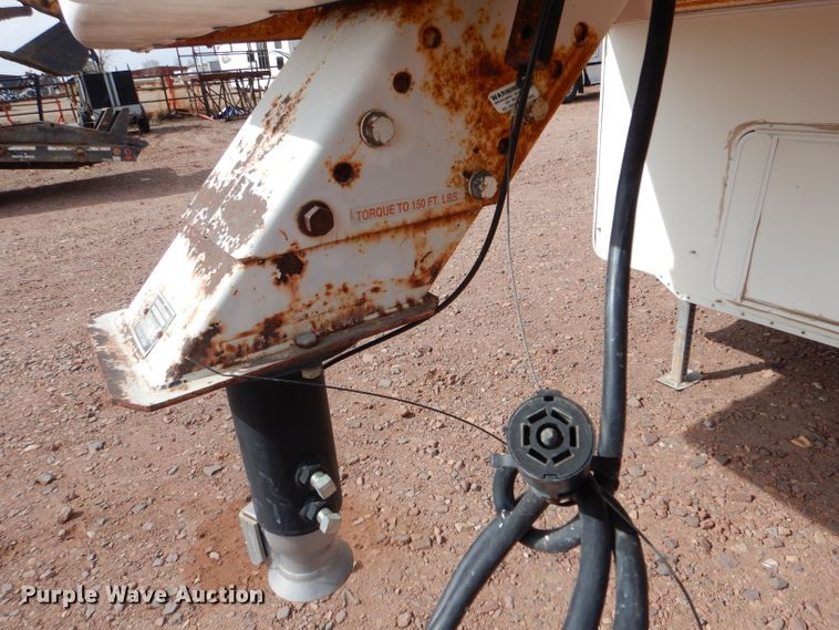 image for item IE9736 2000 NU-WA HitchHiker Premier Limited  camper