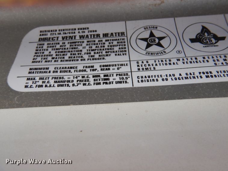 image for item IE9736 2000 NU-WA HitchHiker Premier Limited  camper