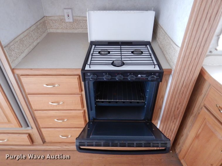 image for item IE9736 2000 NU-WA HitchHiker Premier Limited  camper