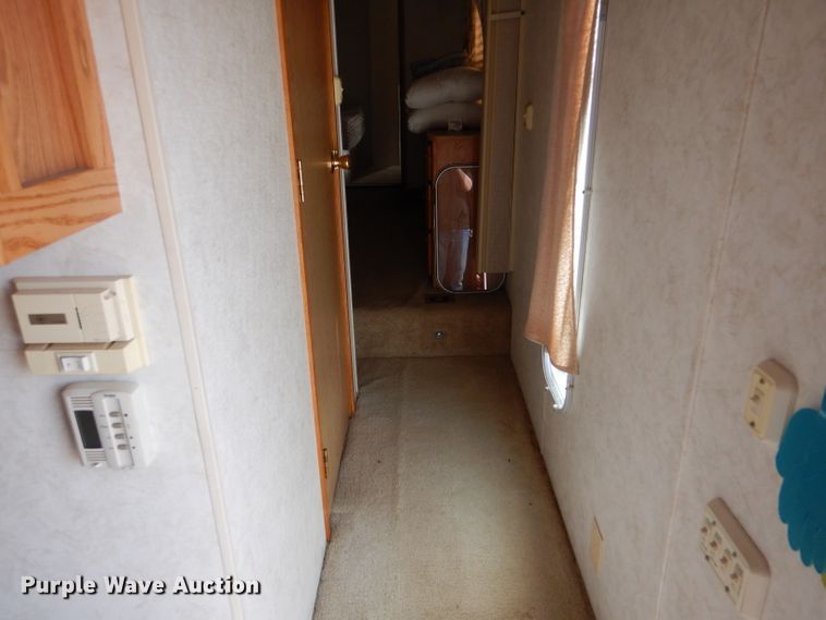 image for item IE9736 2000 NU-WA HitchHiker Premier Limited  camper