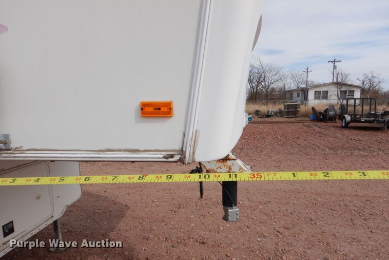 image for item IE9736 2000 NU-WA HitchHiker Premier Limited  camper