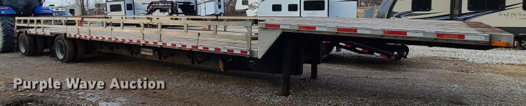 image for item IF9333 2008 Transcraft DTL-2100  drop deck trailer