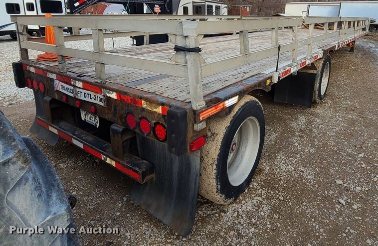 image for item IF9333 2008 Transcraft DTL-2100  drop deck trailer