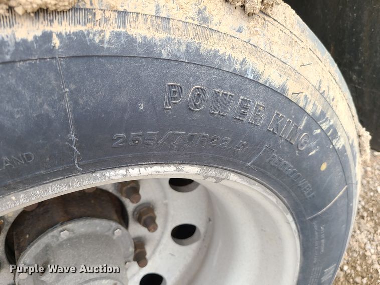 image for item IF9333 2008 Transcraft DTL-2100  drop deck trailer