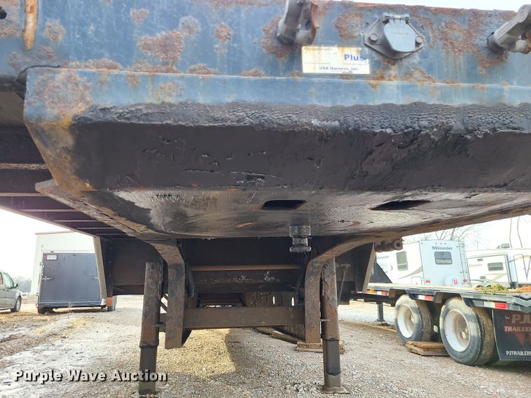 image for item IF9333 2008 Transcraft DTL-2100  drop deck trailer