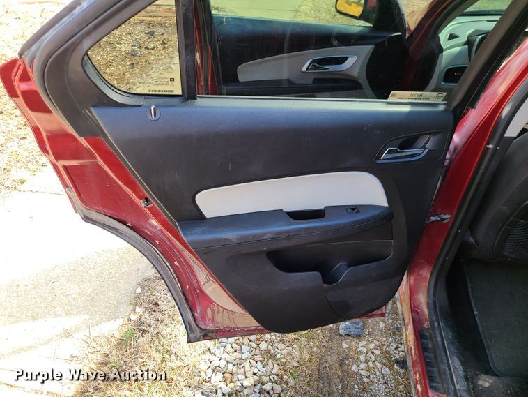 image for item IF9335 2010 Chevrolet Equinox  SUV