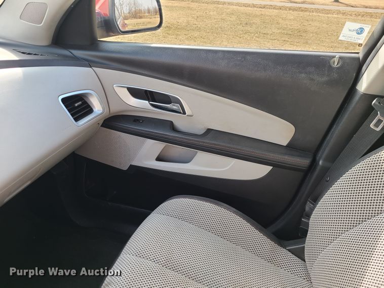 image for item IF9335 2010 Chevrolet Equinox  SUV
