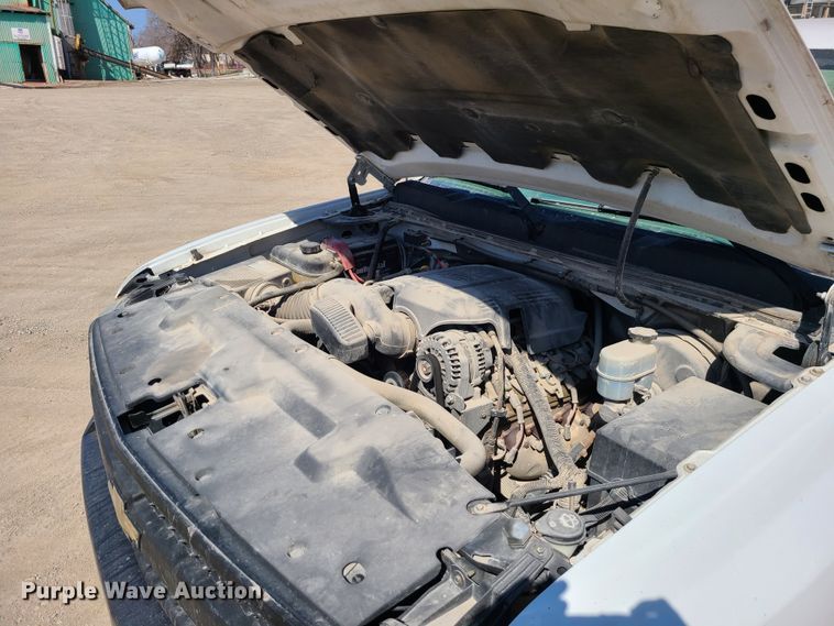 image for item IF9347 2008 Chevrolet Silverado 1500  Ext. Cab pickup truck