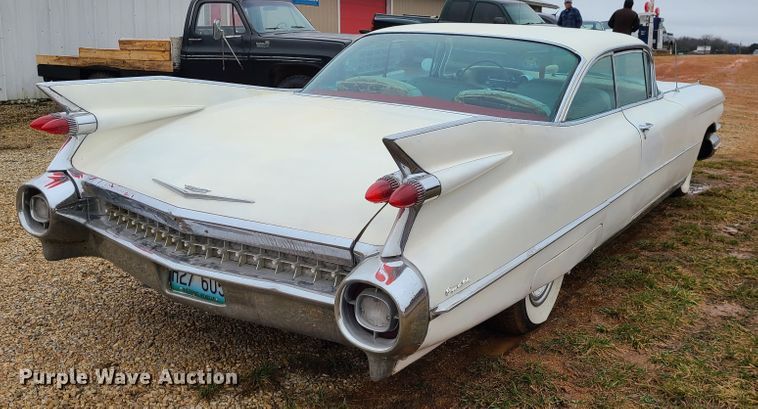 image for item IF9384 1959 Cadillac Coupe DeVille