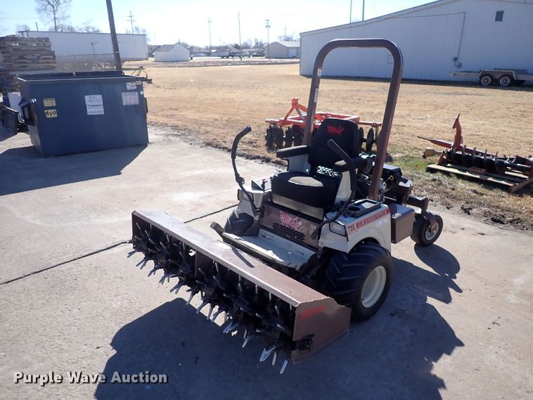 image for item IH9588 Grasshopper 735BT6  ZTR lawn mower