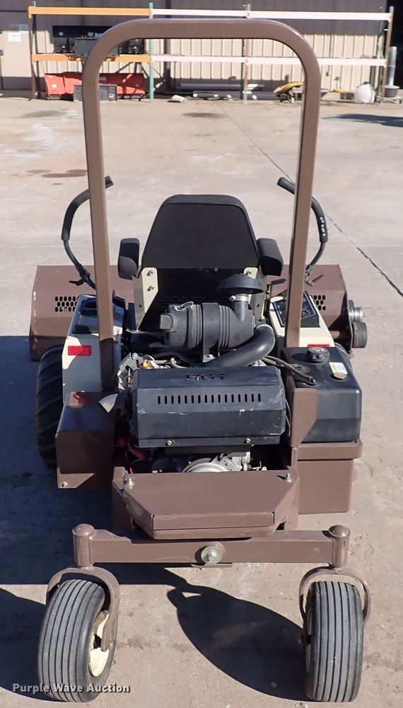 image for item IH9588 Grasshopper 735BT6  ZTR lawn mower