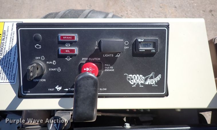 image for item IH9588 Grasshopper 735BT6  ZTR lawn mower