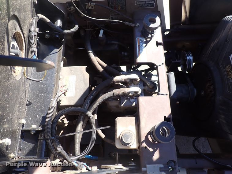 image for item IH9588 Grasshopper 735BT6  ZTR lawn mower