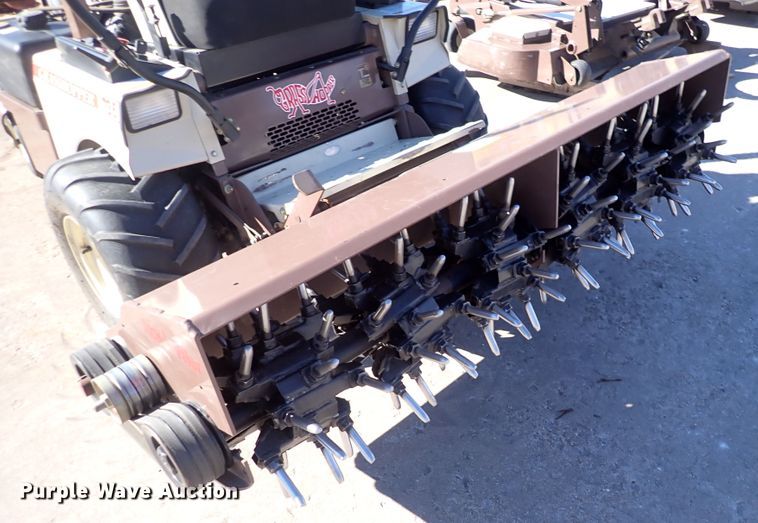 image for item IH9588 Grasshopper 735BT6  ZTR lawn mower