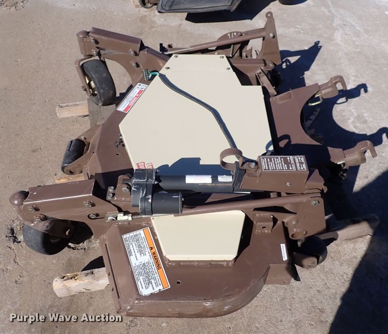 image for item IH9588 Grasshopper 735BT6  ZTR lawn mower