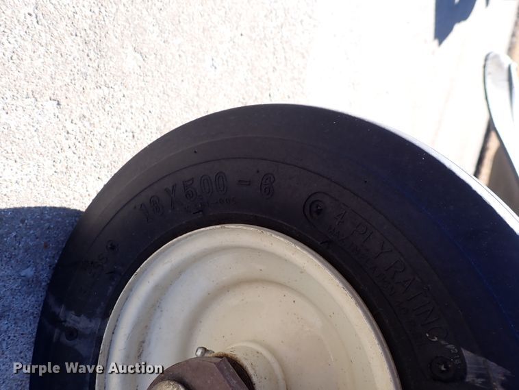 image for item IH9588 Grasshopper 735BT6  ZTR lawn mower