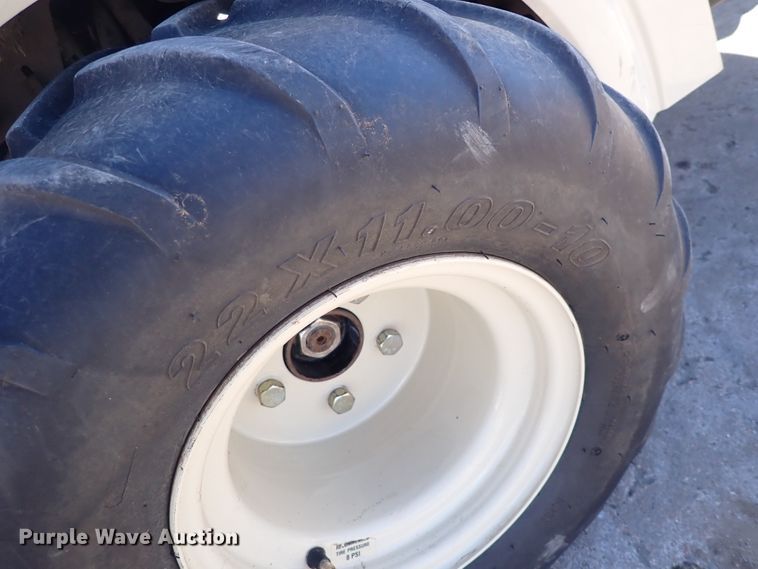 image for item IH9588 Grasshopper 735BT6  ZTR lawn mower