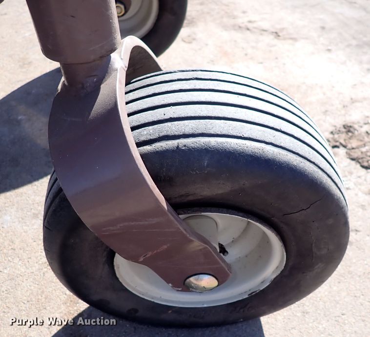 image for item IH9588 Grasshopper 735BT6  ZTR lawn mower