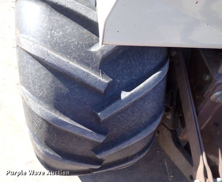 image for item IH9588 Grasshopper 735BT6  ZTR lawn mower