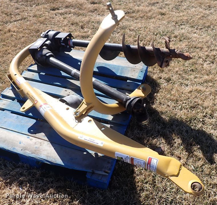 image for item IH9592 County Line post hole auger