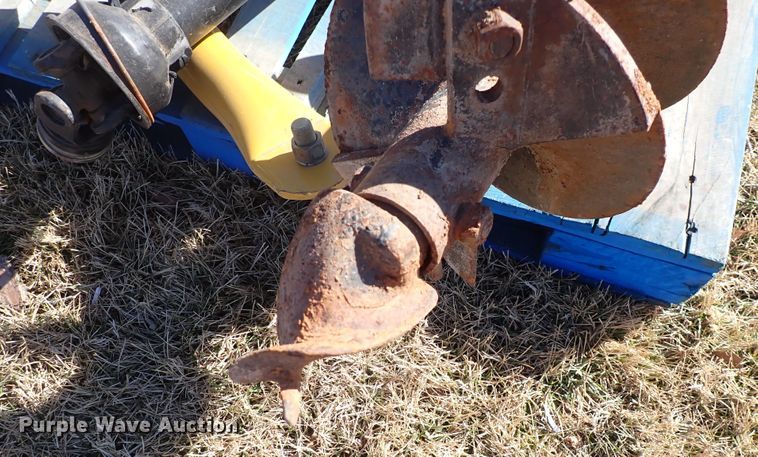 image for item IH9592 County Line post hole auger