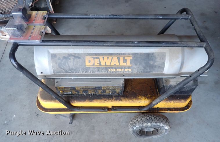 image for item IH9635 DeWalt DX135HD  heater
