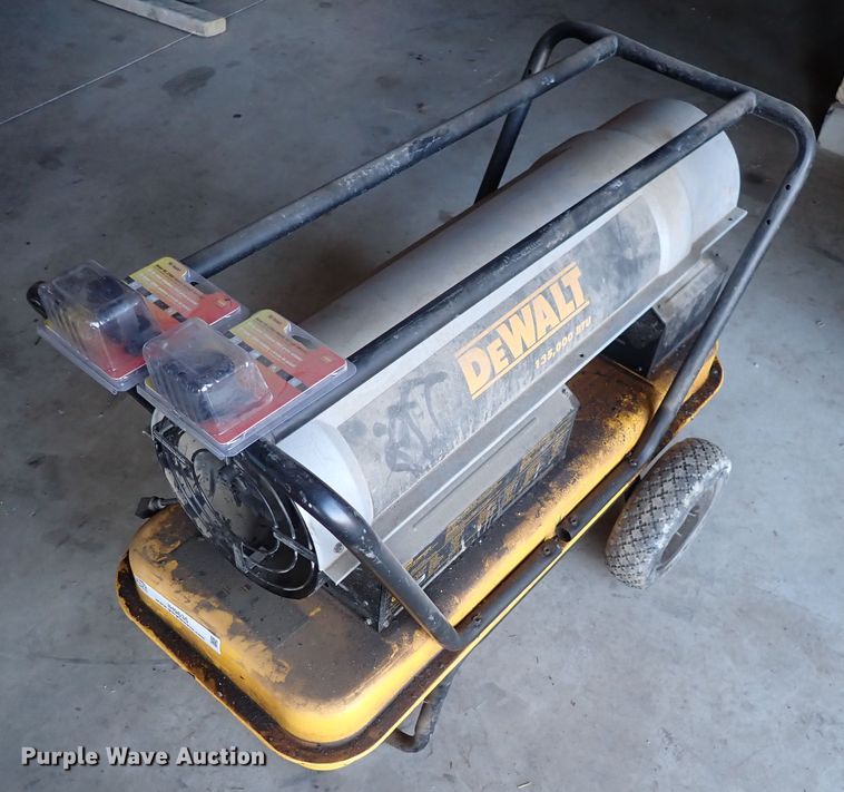 image for item IH9635 DeWalt DX135HD  heater
