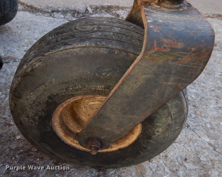 image for item IM9647 Kubota ZD21  lawn mower