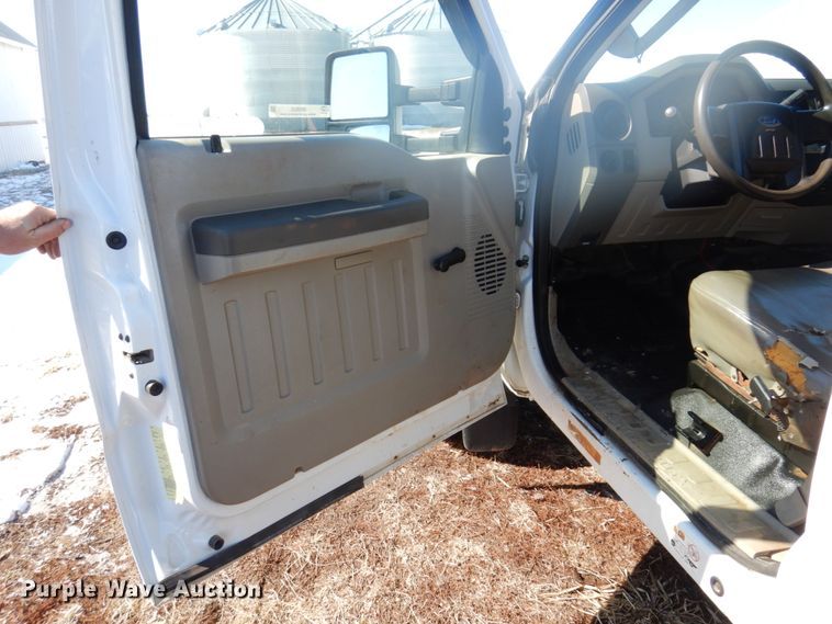 image for item IM9825 2008 Ford F450 Super Duty  dump truck