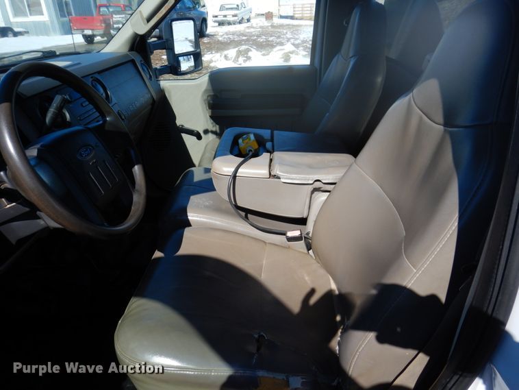 image for item IM9825 2008 Ford F450 Super Duty  dump truck