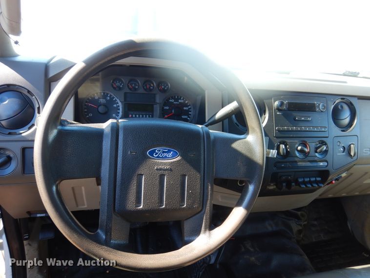 image for item IM9825 2008 Ford F450 Super Duty  dump truck