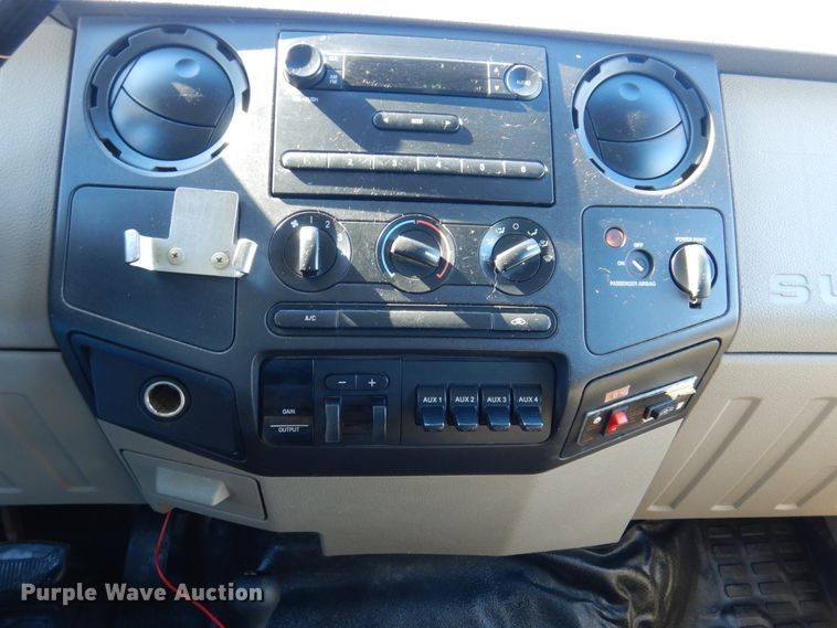 image for item IM9825 2008 Ford F450 Super Duty  dump truck