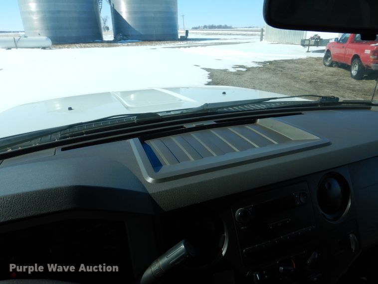 image for item IM9825 2008 Ford F450 Super Duty  dump truck