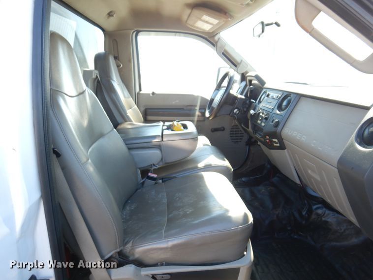 image for item IM9825 2008 Ford F450 Super Duty  dump truck