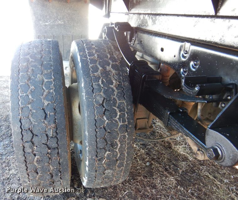 image for item IM9825 2008 Ford F450 Super Duty  dump truck