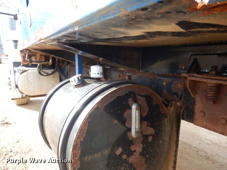 image for item IM9829 2013 International 7400  refuse truck