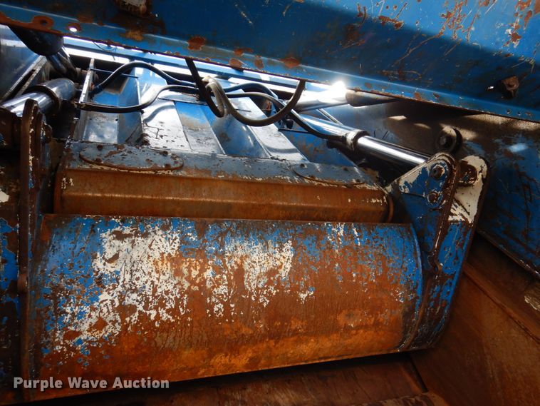 image for item IM9829 2013 International 7400  refuse truck