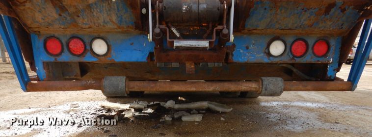 image for item IM9829 2013 International 7400  refuse truck