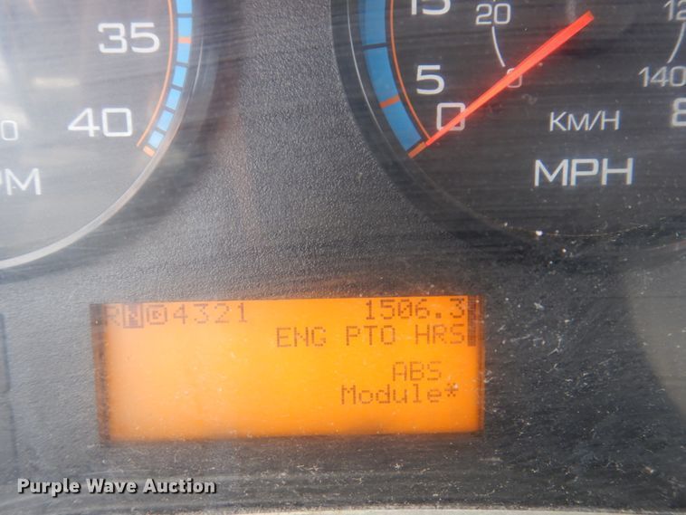 image for item IM9829 2013 International 7400  refuse truck