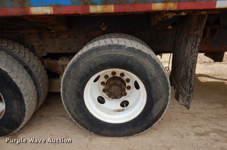 image for item IM9829 2013 International 7400  refuse truck