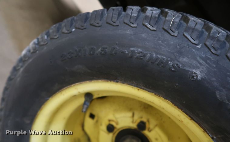 image for item IY9067 1992 John Deere 318  lawn tractor