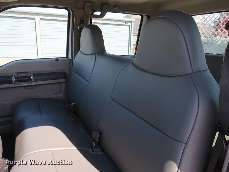 image for item IY9116 2008 Ford F450 Super Duty XL  flatbed truck