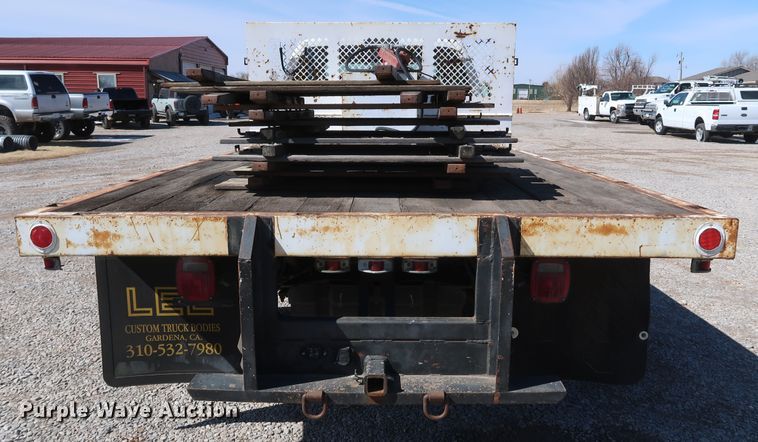 image for item IY9116 2008 Ford F450 Super Duty XL  flatbed truck