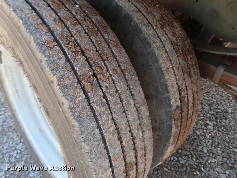 image for item IY9116 2008 Ford F450 Super Duty XL  flatbed truck